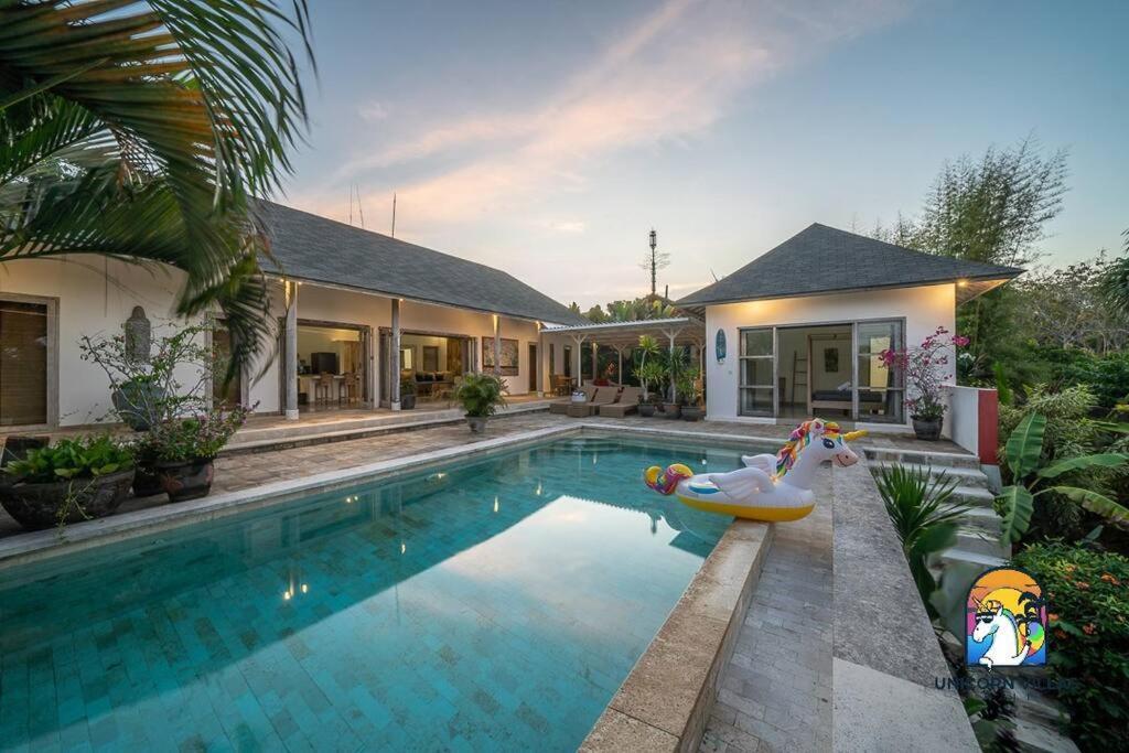 Villa Eva - By Unicorn Villas Bali 乌鲁瓦图 外观 照片
